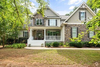 Building Photo - Splendid 4-bedroom, 3-bathroom Harrison Po...