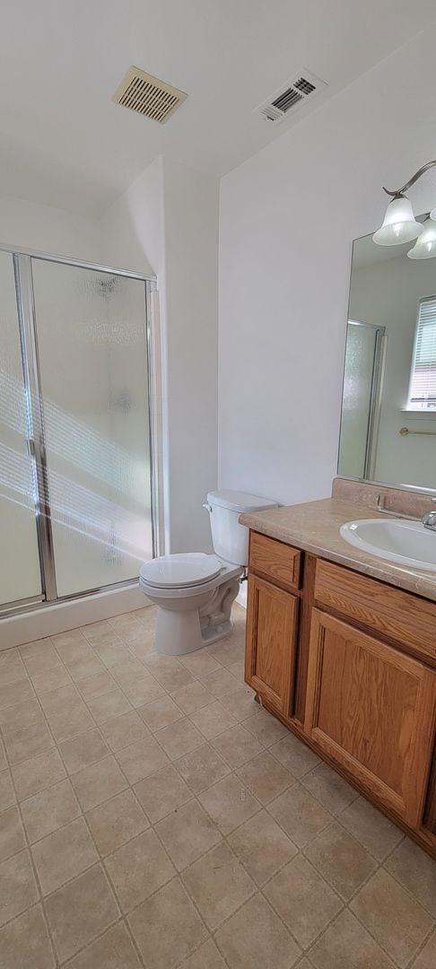 Building Photo - Great Anderson Location on Corner Lot, 3 Bedroom, 2 Bath Home