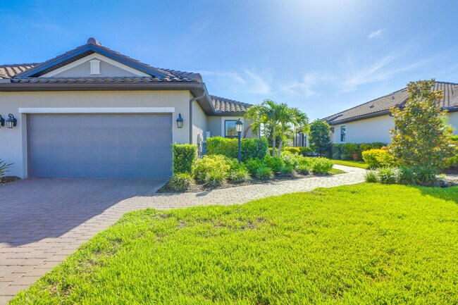 Building Photo - 15677 Sacile LN