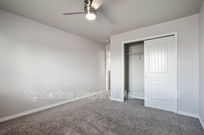 Building Photo - 10202 Boulder Ridge Dr