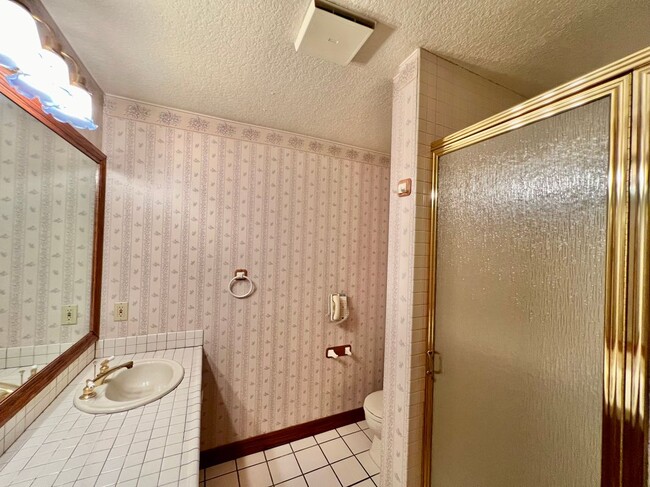 Building Photo - 2136 N Pami Cir