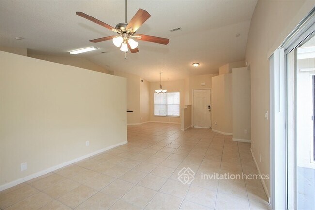 Building Photo - 254 NW 207th Terrace