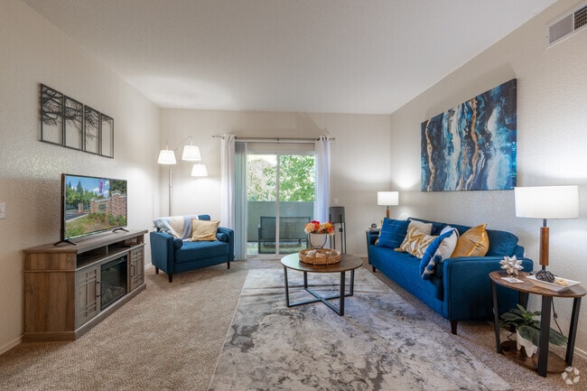 2BR, 1BA - 974SF - Sunset Summit