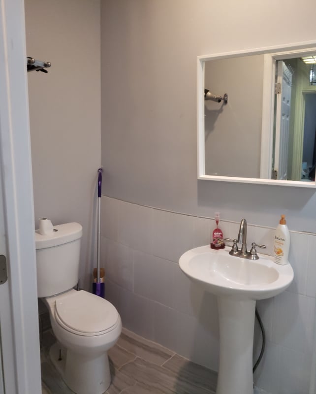 Building Photo - 5023 Spruce St