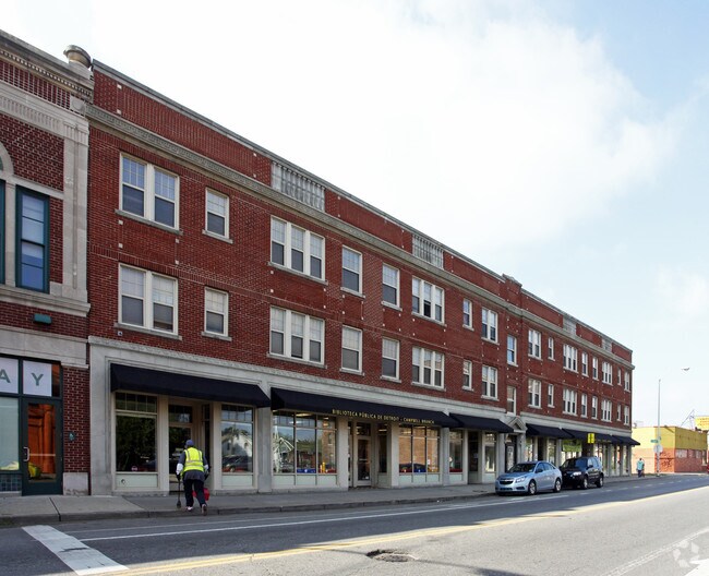 Primary Photo - Ferndale Apartments
