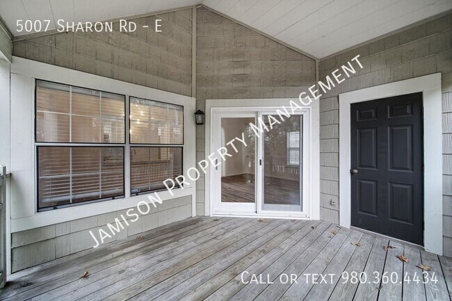 Building Photo - 5007 Sharon Rd