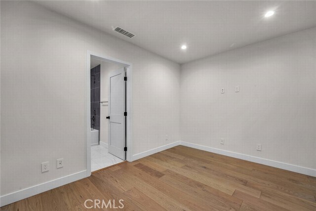 Building Photo - 5110 Greenbush Ave