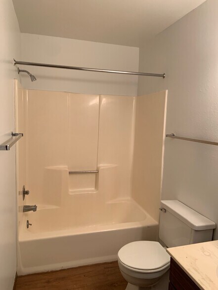 Building Photo - 224 Liberty St