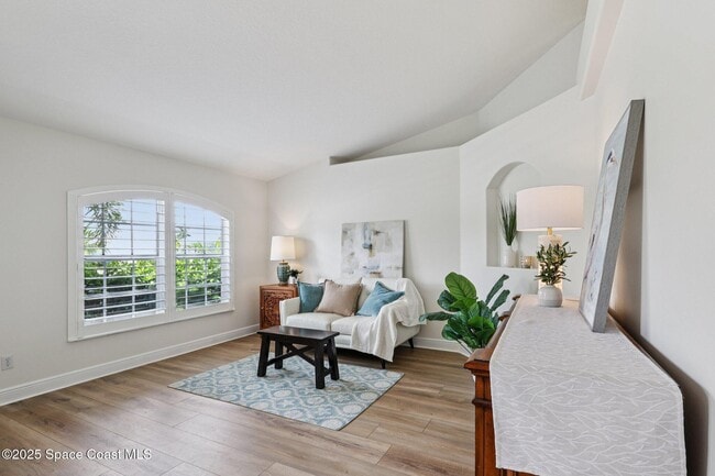 Building Photo - 2051 Thornwood Dr SE