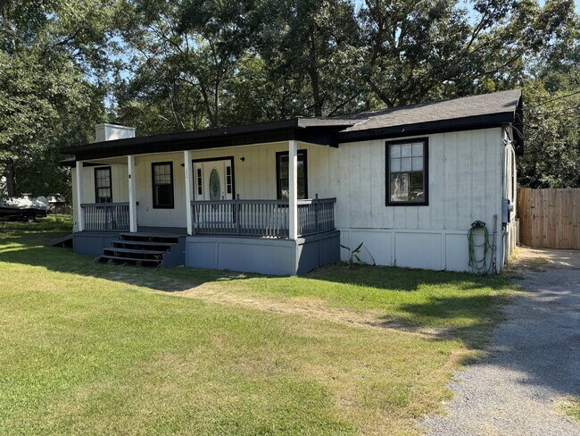 Building Photo - 2836 Flounder Cir