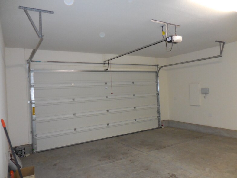 Building Photo - 3978 Scordia Way