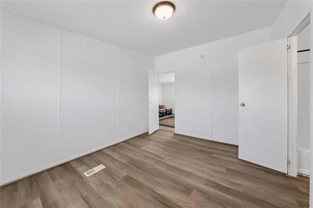 Building Photo - 5989 Edgewood Pl