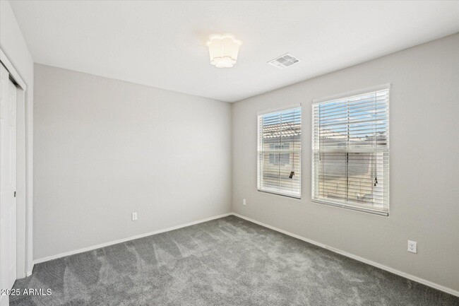 Building Photo - 269 N Scott Dr