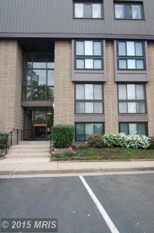 Building Photo - 5120 Maris Ave