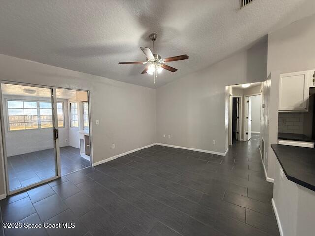 Building Photo - 6805 Song Dr