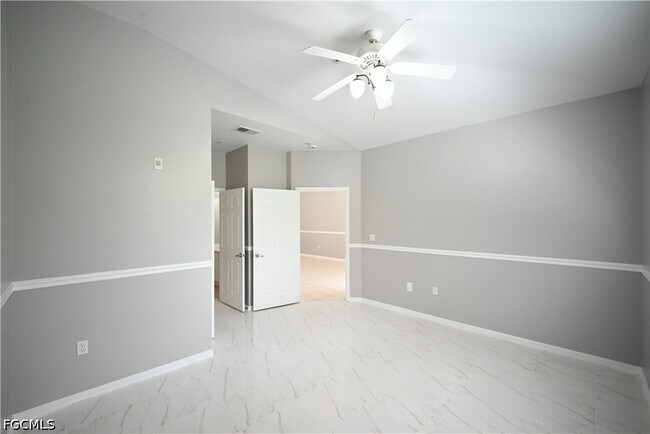 Building Photo - 15433 Bellamar Cir