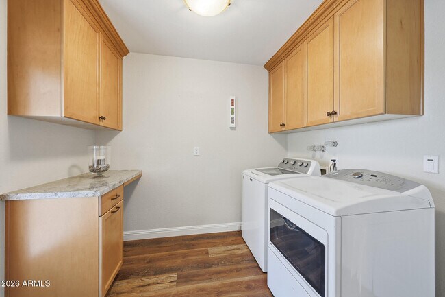 Building Photo - 11236 North 42nd Pl