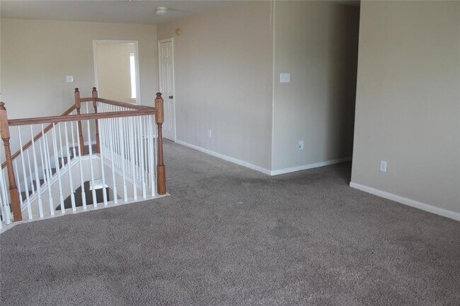 Building Photo - 8307 Cove Timbers Ln
