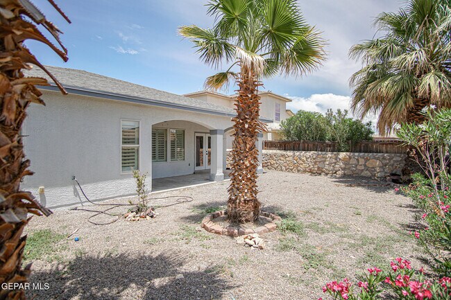 Building Photo - 5902 Redstone Mesa Ct