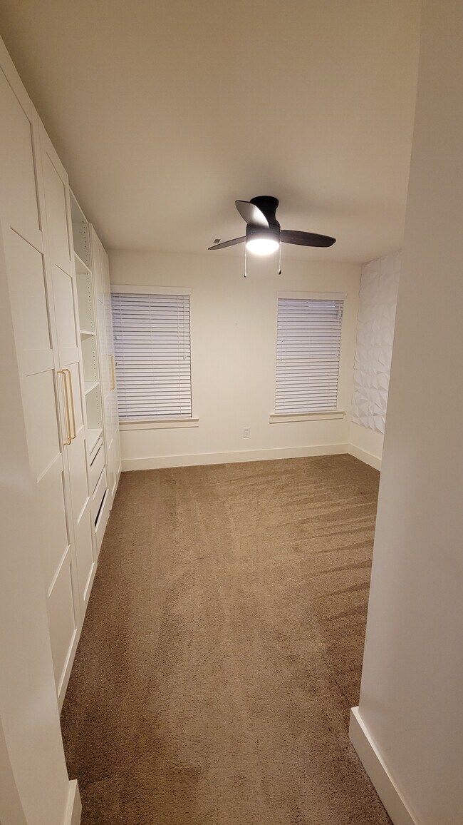 Building Photo - 6372 Princeton Ridge Dr