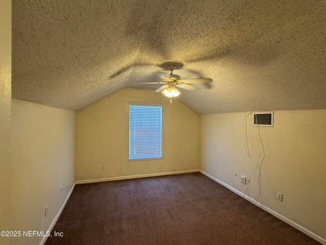 Building Photo - 3150 Highland Grove Dr