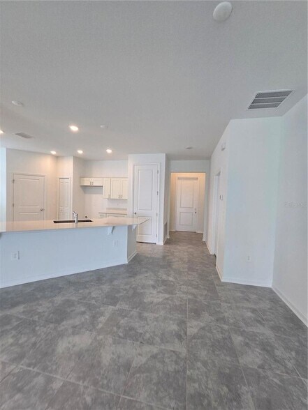 Building Photo - 1767 Foreman Rd