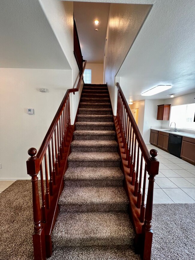 Building Photo - 1230 Sunup Dr