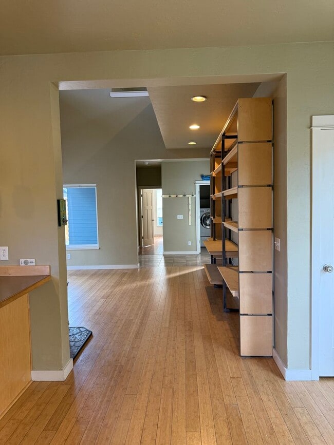 Building Photo - A Lovely Westside Single Family Home in the Desirable Valley West Subdivision