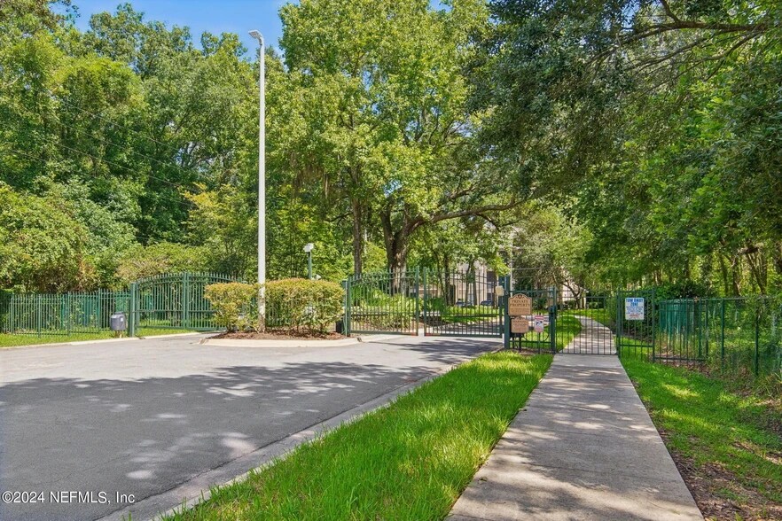 Gated Entrance - 8601 Beach Blvd