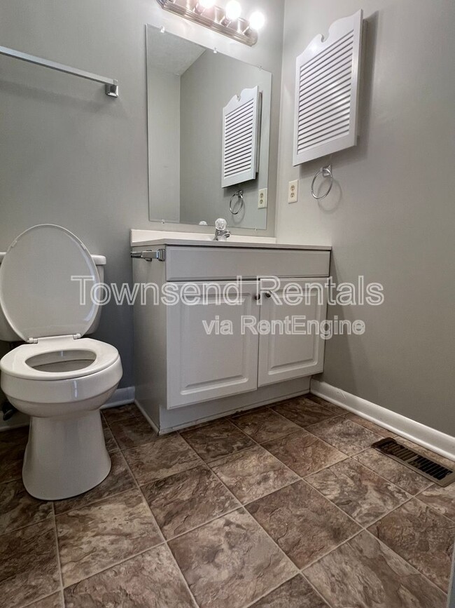 Building Photo - 1190 Wrenwood Ct
