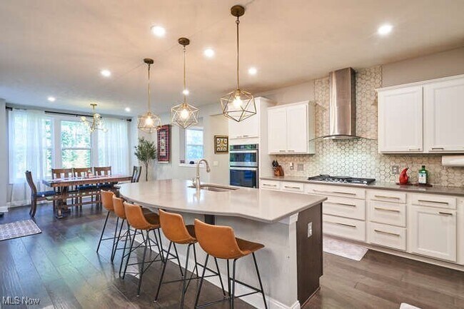 Building Photo - 538 High Point Dr