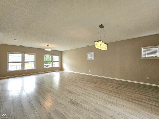 Building Photo - 7252 Lockford Walk N