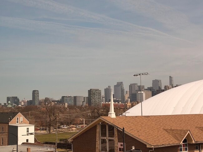 Building Photo - 1320 S Ashland Ave