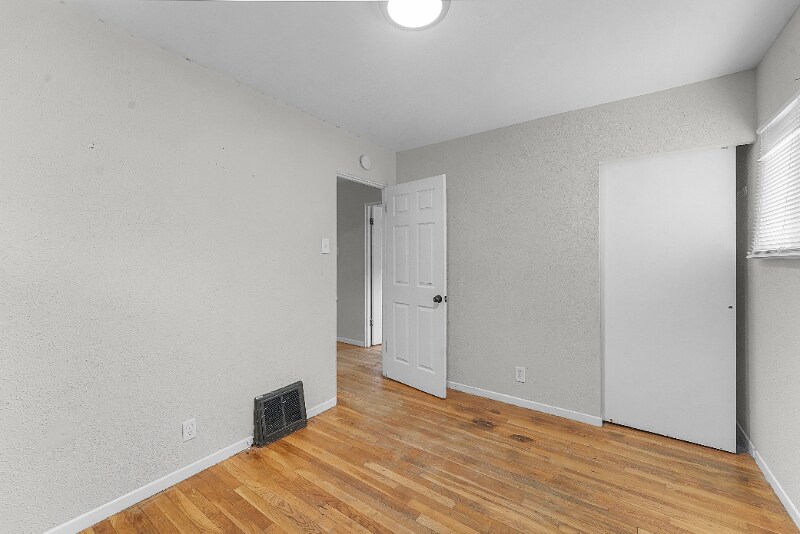 Building Photo - 10617 Glen Garry Rd