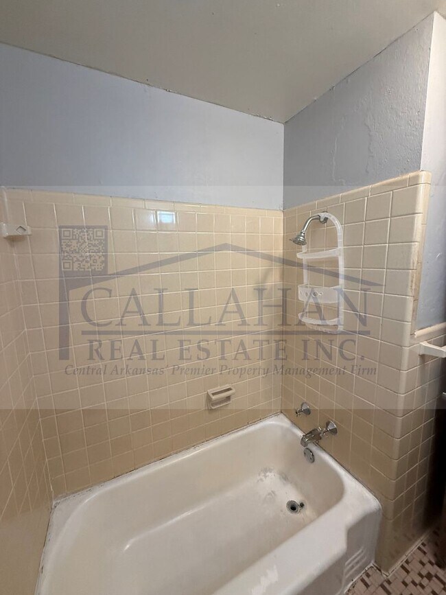 Building Photo - Lakewood 3 bedroom Home