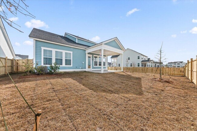 Building Photo - 437 Parish Farms Dr