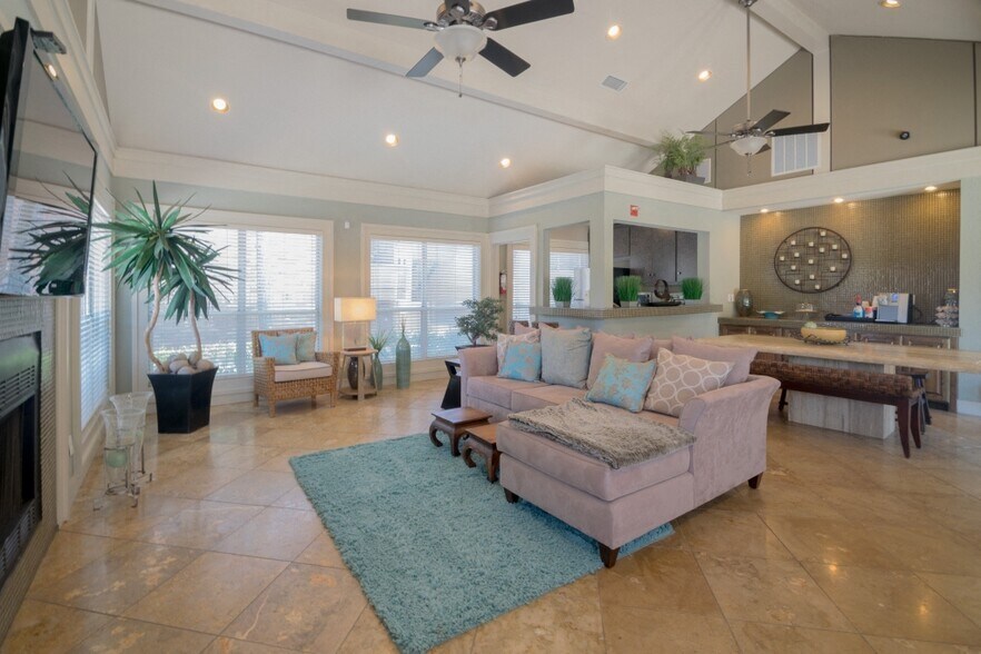 Woodchase 1000 E Ash Ln Euless TX 76039 Apartment Finder