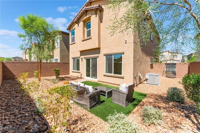 Building Photo - 1825 Jennifer Brk Pl