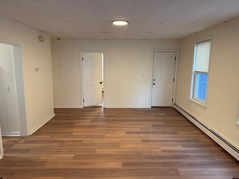 Dining Room not staged - 72 Darling St