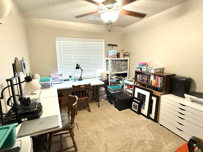 Building Photo - The Residences at Four Fifty!