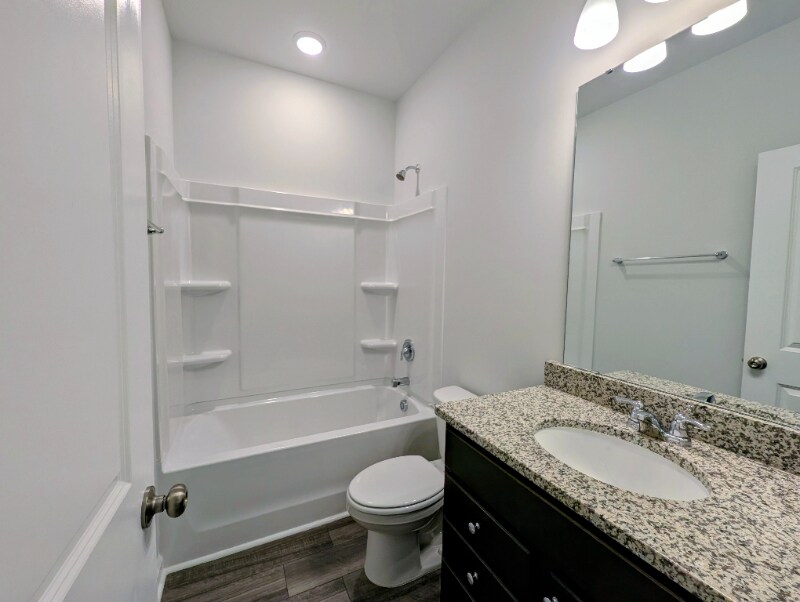 Building Photo - 684 Ben Ledi Ct