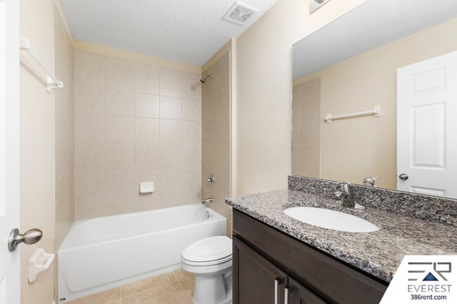 Building Photo - 3 Slumber Path