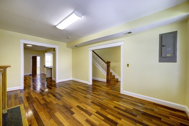 Building Photo - 5518 13th St NW