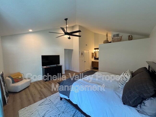 Building Photo - 77739 Woodhaven Dr S