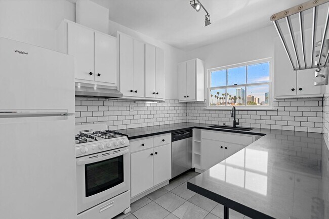 Building Photo - * BEAUTIFUL AND NEWLY RENOVATED TWO BEDROO...