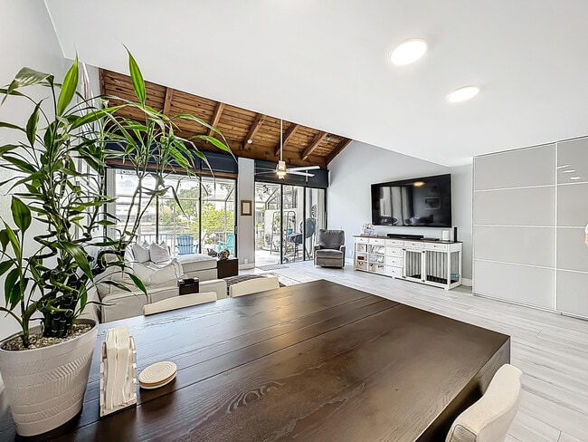 Building Photo - 11313 NW 15th St