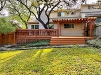 Building Photo - 9518 Topridge Dr