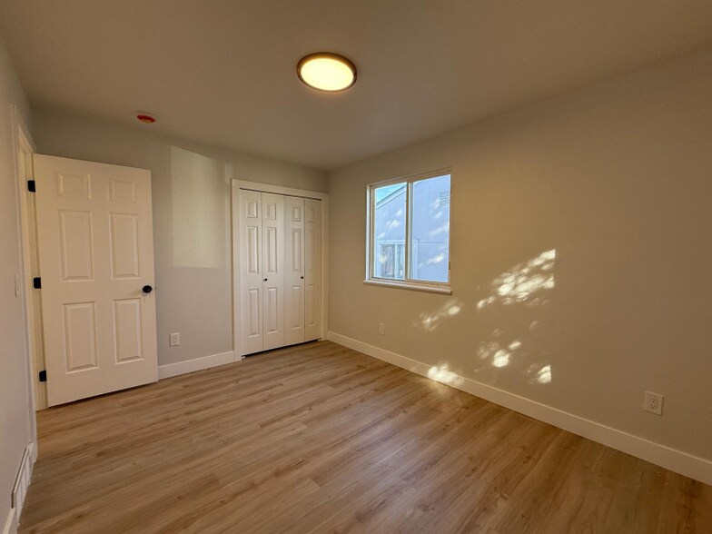 Primary Photo - 5531 W Louisiana Ave