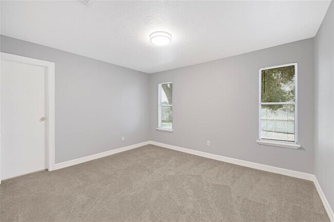 Building Photo - 6326 Cambridge Glen Ln