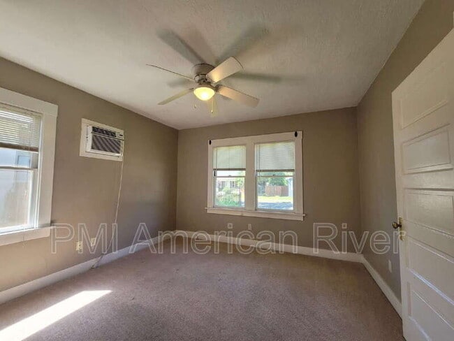 Building Photo - 1928 El Monte Ave